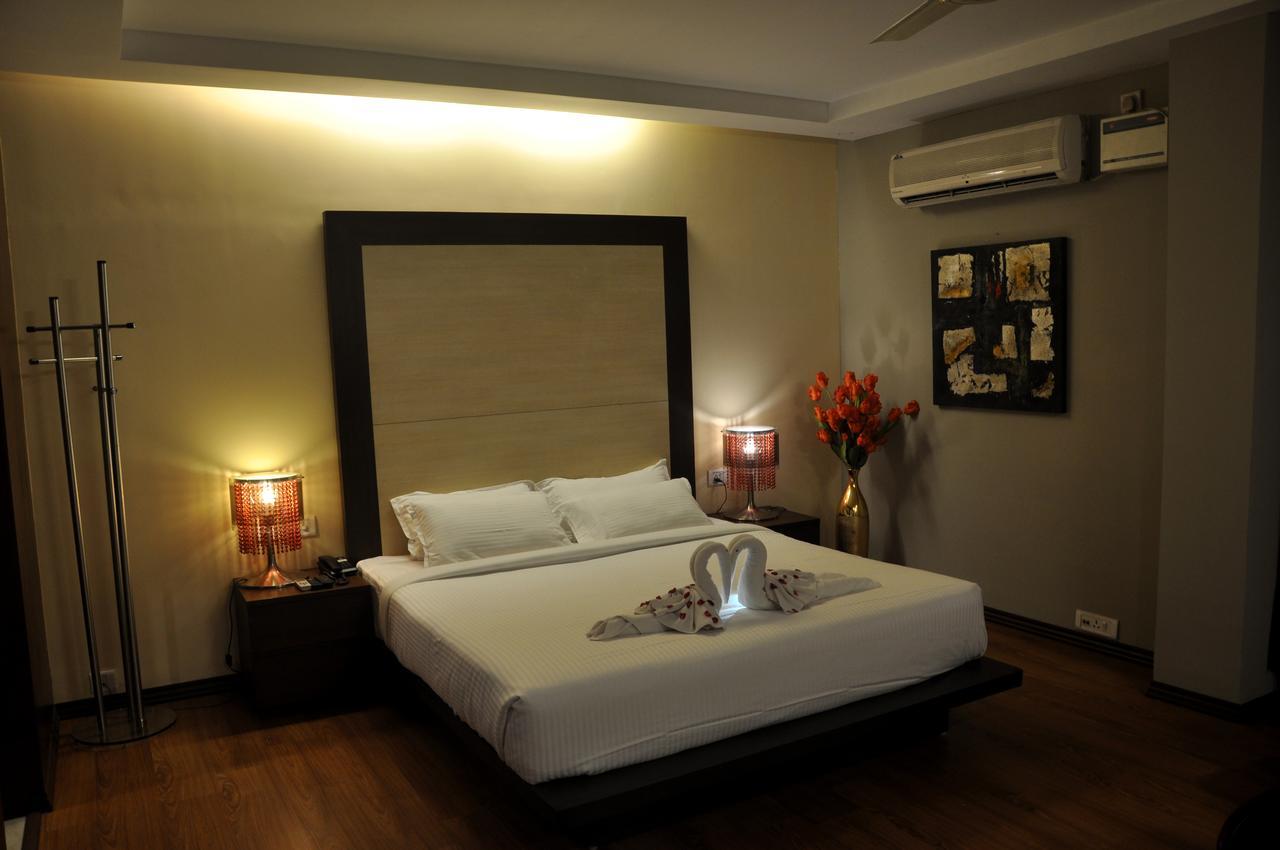 Jorhāt Hotel Md'S Continental מראה חיצוני תמונה
